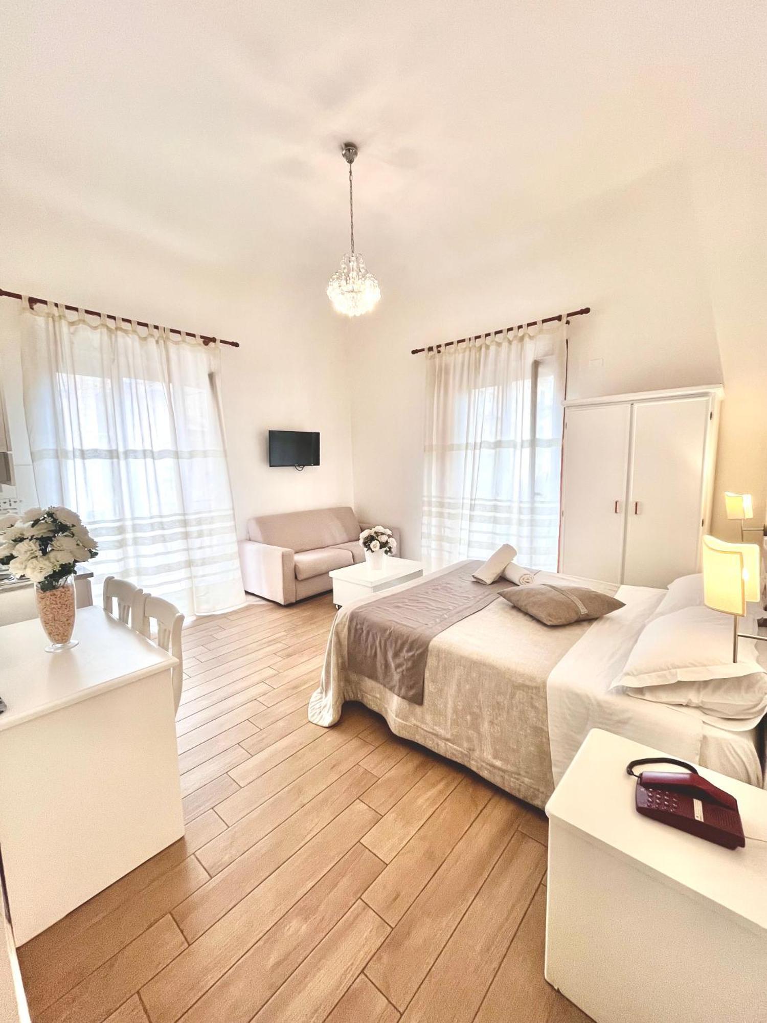 פלרמו Giulio Cesare 14, Residence מראה חיצוני תמונה