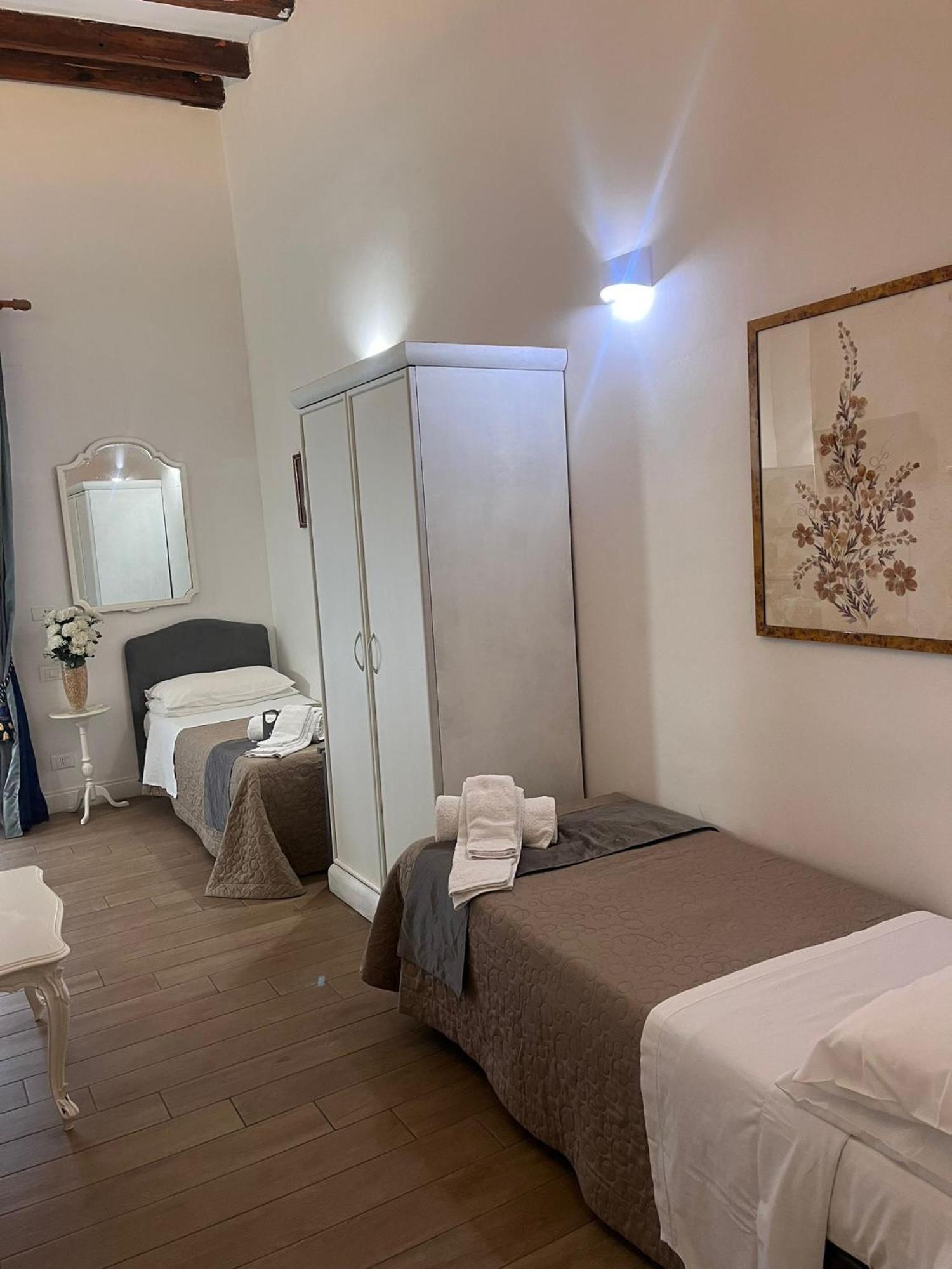 פלרמו Giulio Cesare 14, Residence מראה חיצוני תמונה