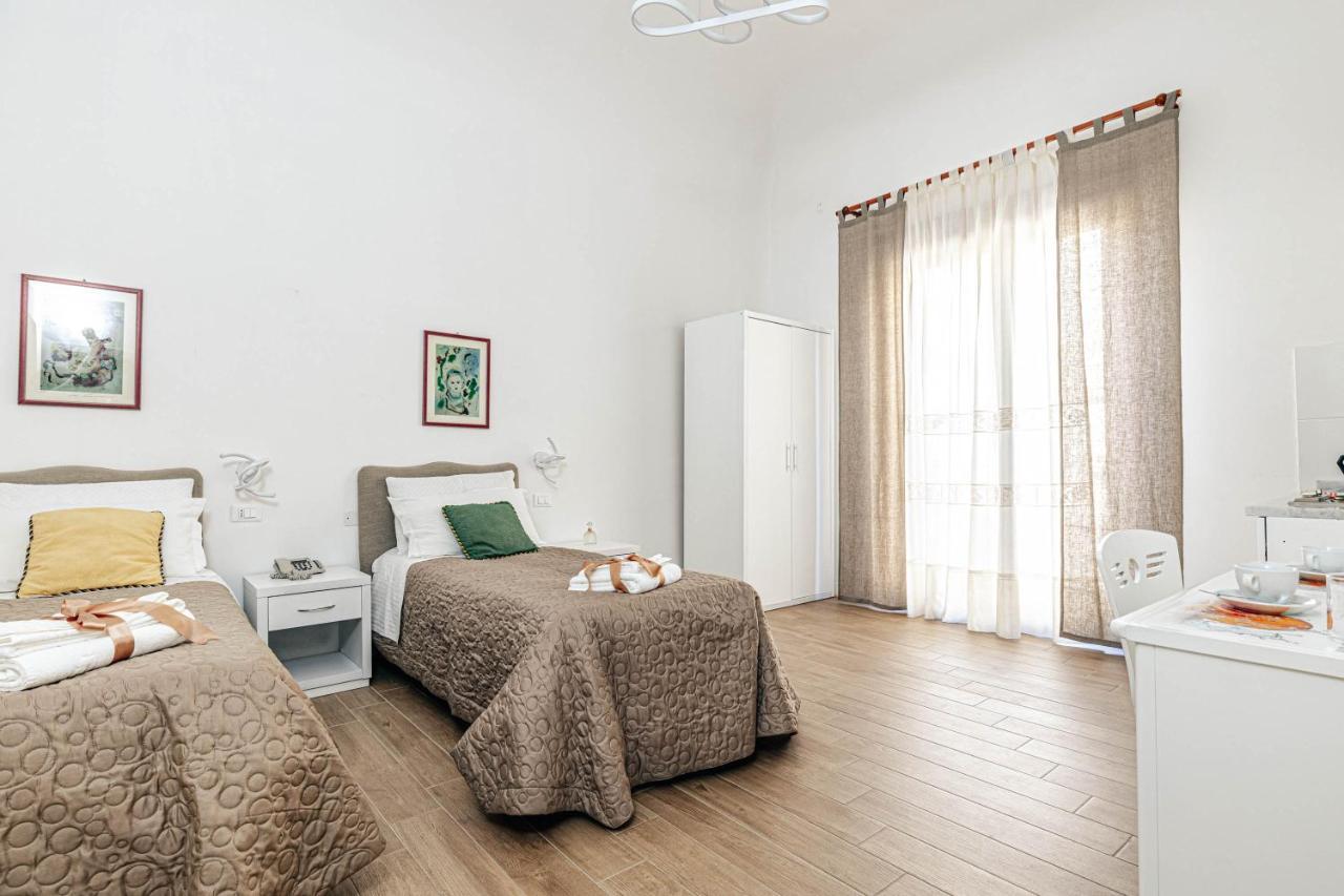 פלרמו Giulio Cesare 14, Residence מראה חיצוני תמונה