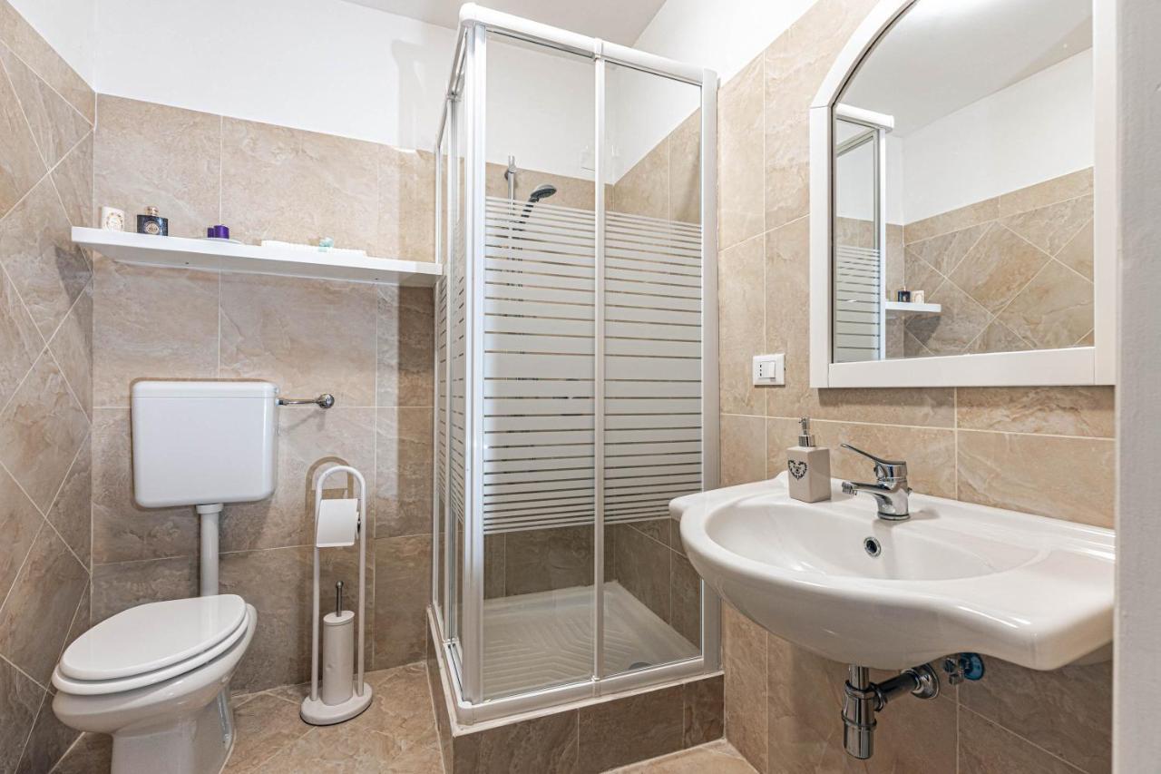 פלרמו Giulio Cesare 14, Residence מראה חיצוני תמונה